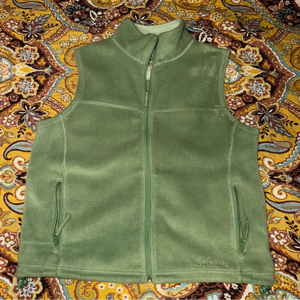 Cabela’s Outerwear Green Women’s Vest Large
